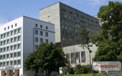 Время работы врачей в поликлинике 15