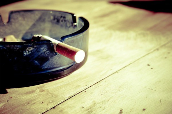 Сочетание сигарет, алкоголя и кофеина может нанести непоправимый вред здоровью
