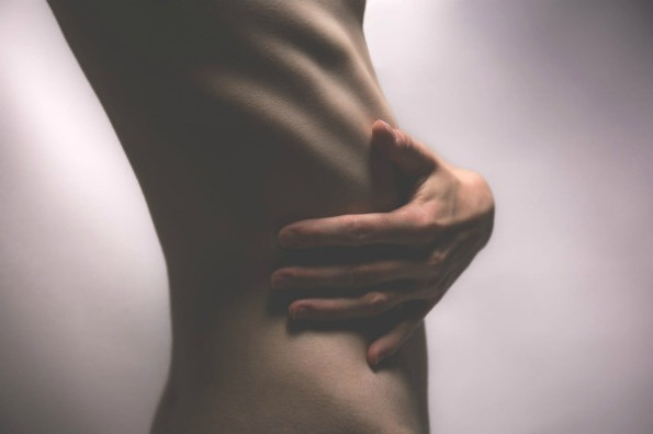 Боли в спине могут быть из-за патологии почек 