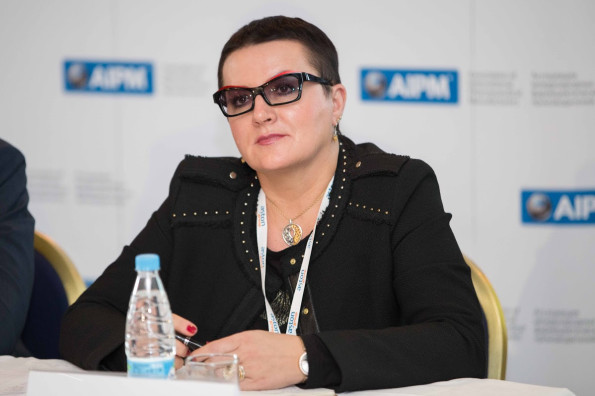 Марина Велданова, cтарший Вице-президент по России и странам СНГ Ipsen, председатель комитета по политике в области здравоохранения AIPM.