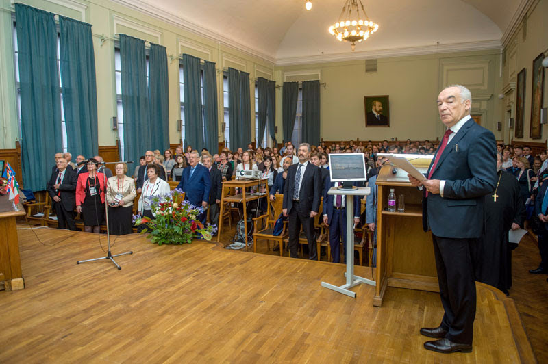 Дискуссионные вопросы современного акушерства обсудили в Санкт-Петербурге