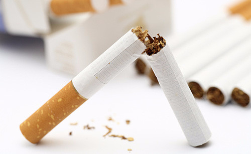 Сигаретные пачки большого объема окажутся вне закона