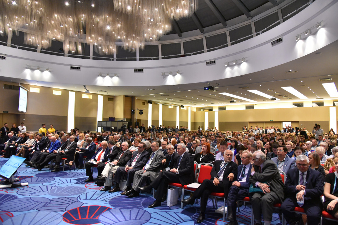 В Санкт-Петербурге состоялся III Международный онкологический Форум «Белые ночи»