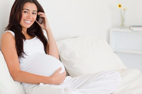 Беременным женщинам можно не бояться мобильных телефонов