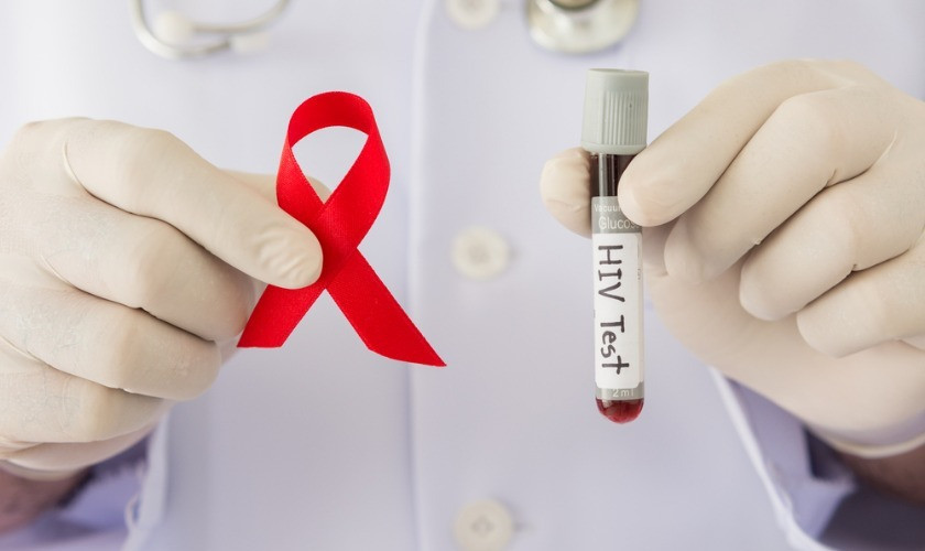 Роспотребнадзор открывает «горячую линию» по вопросам ВИЧ\СПИД 