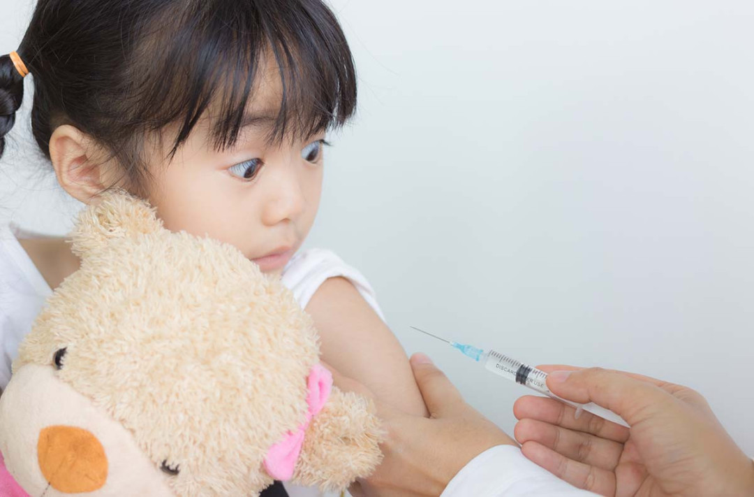 Учёные нашли способ победить страх ребенка перед прививкой