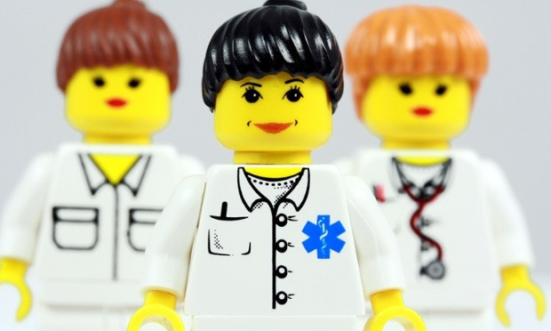 Педиатры проглотили детали конструктора Lego