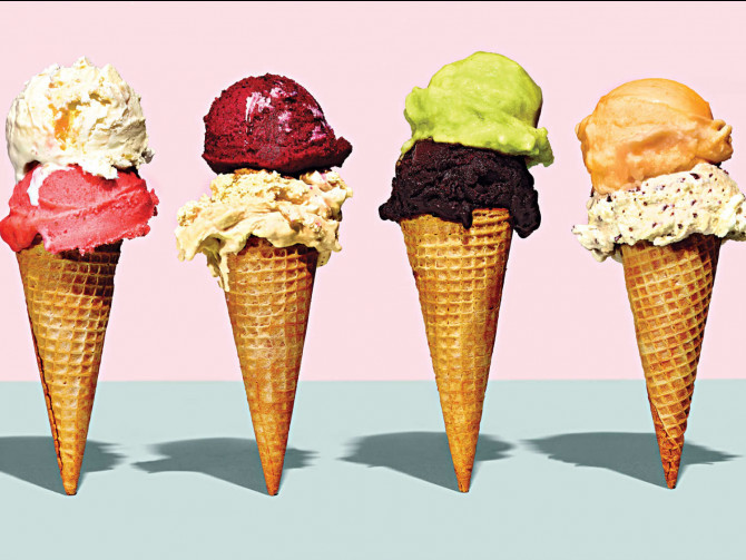 Ученые назвали самое полезное мороженое